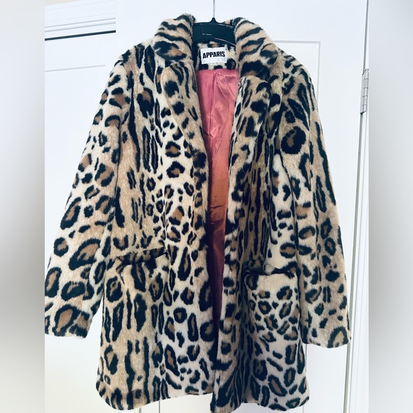 Apparis leopard print faux fur coat size Small - Picture 6 of 10
